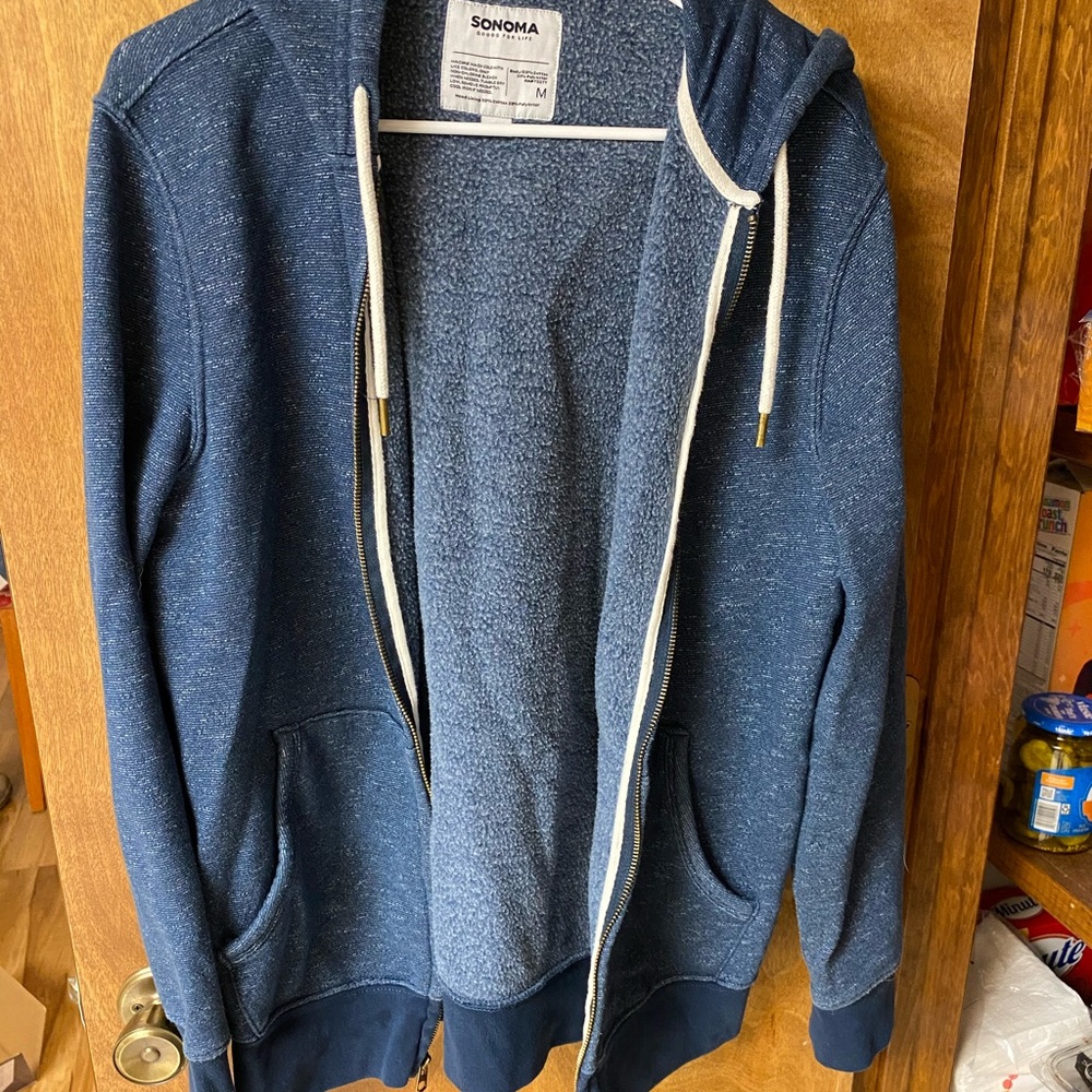 men’s dark blue jacket